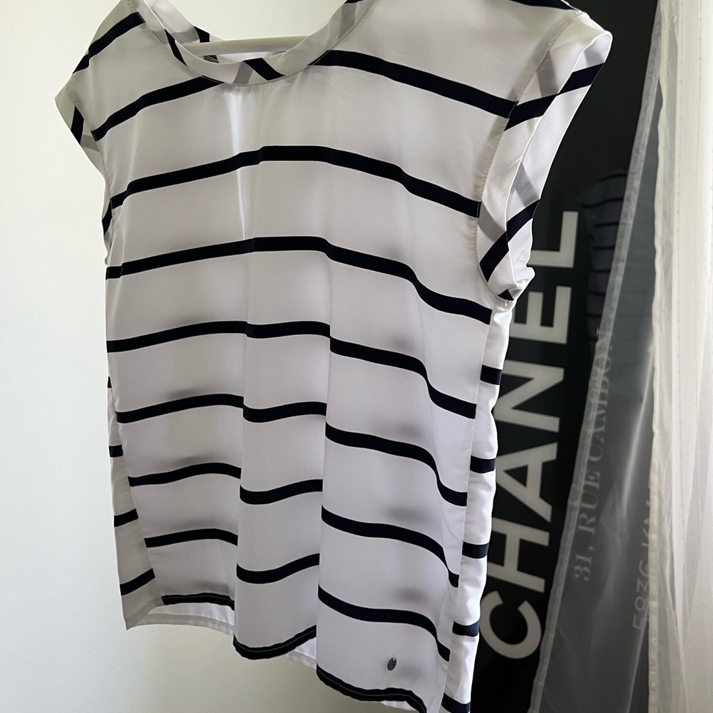 Abercrombie & Fitch Top